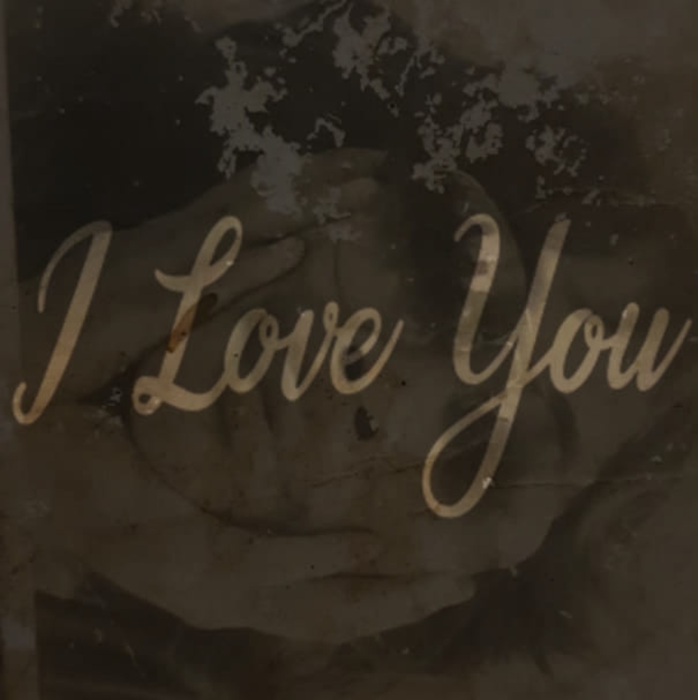 Meet your Posher, Noya